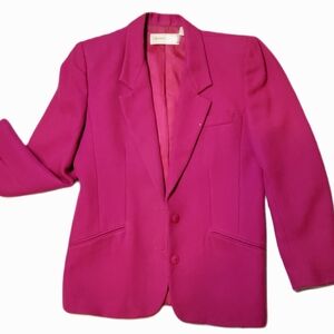 Liz Claiborne Pink Blazer with Structured Shoulders and Notched Lapels